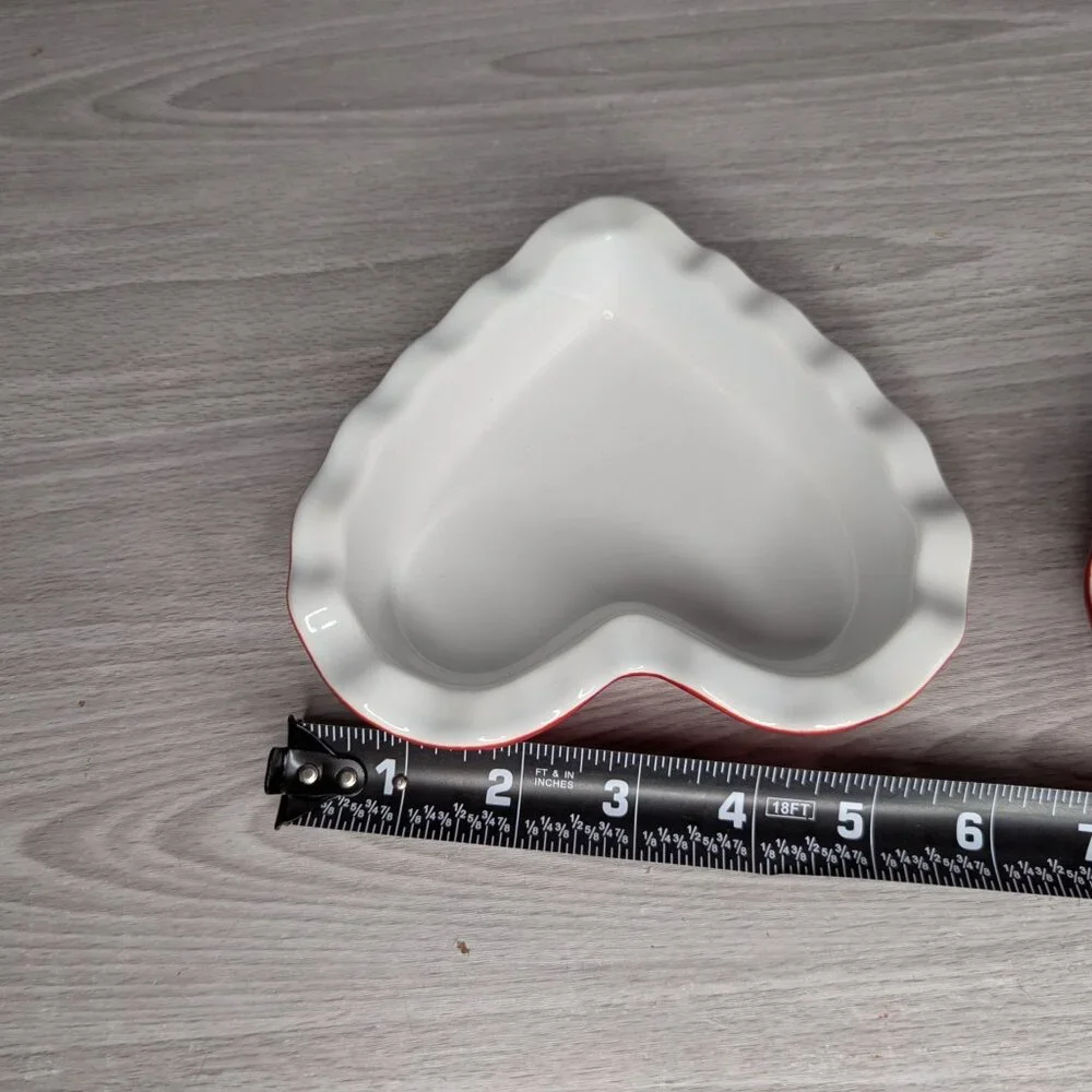 Crate & Barrel Valentine's Day Red & White Heart Ruffle Dish Small Set of 2 NWT